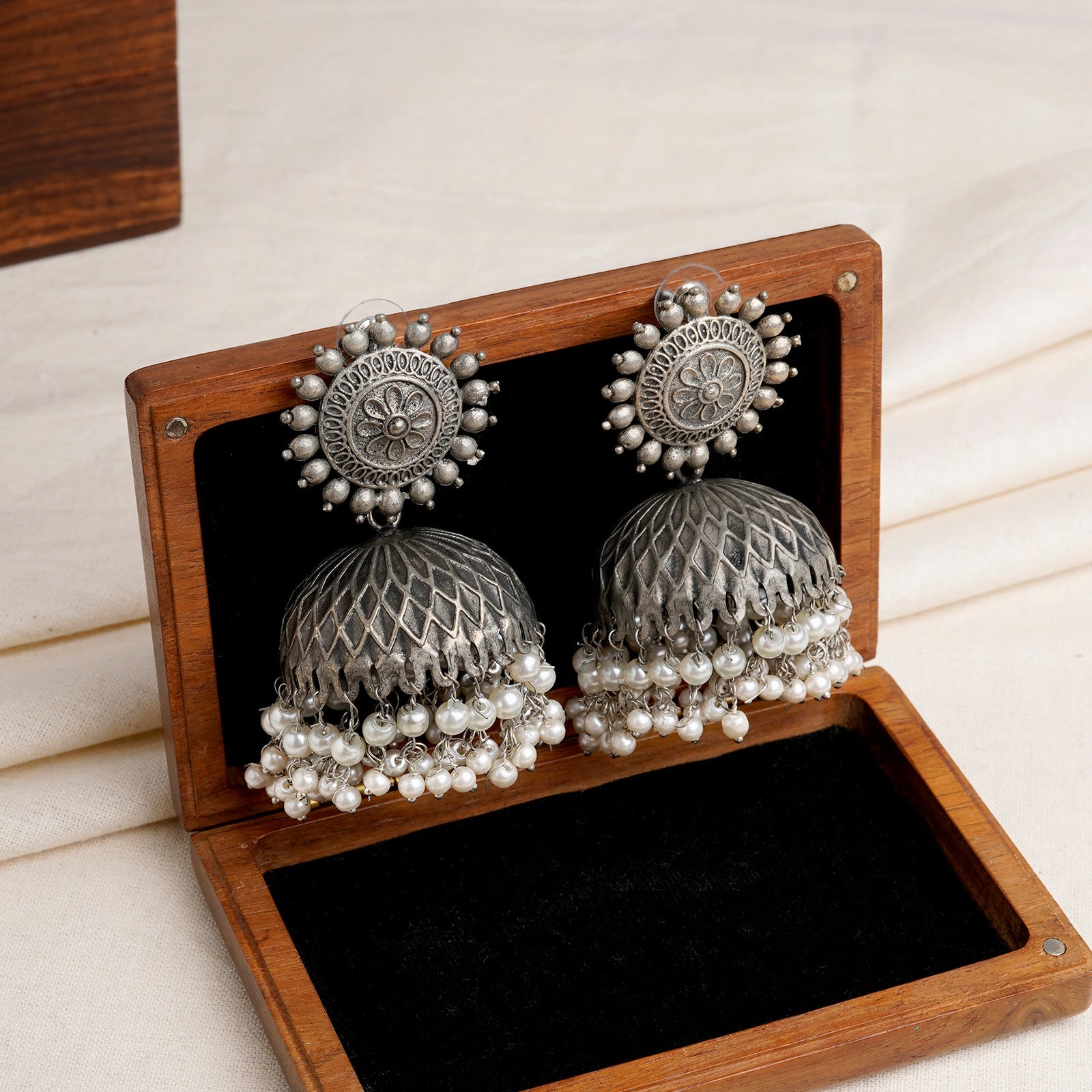 Vedha Silver Oxidised Pearl Earring