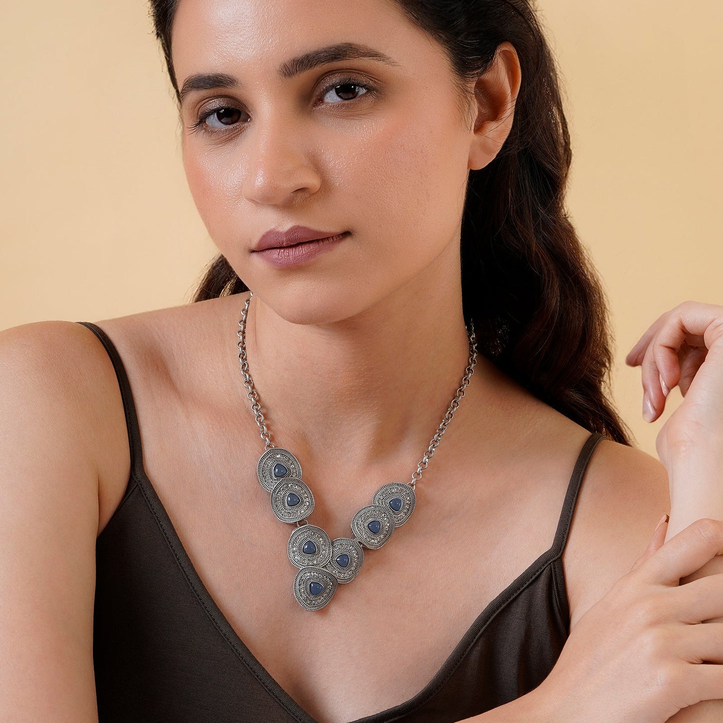 Teejh Chahat Silver Grey Necklace