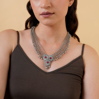 Teejh Yamuna Silver Mehroon Necklace