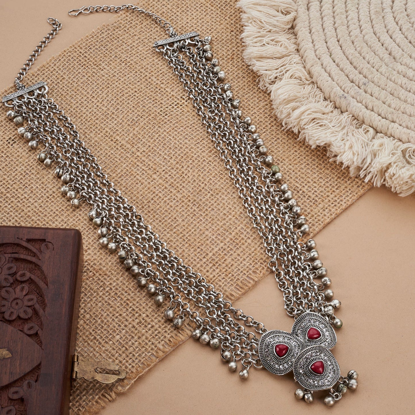 Teejh Yamuna Silver Mehroon Necklace