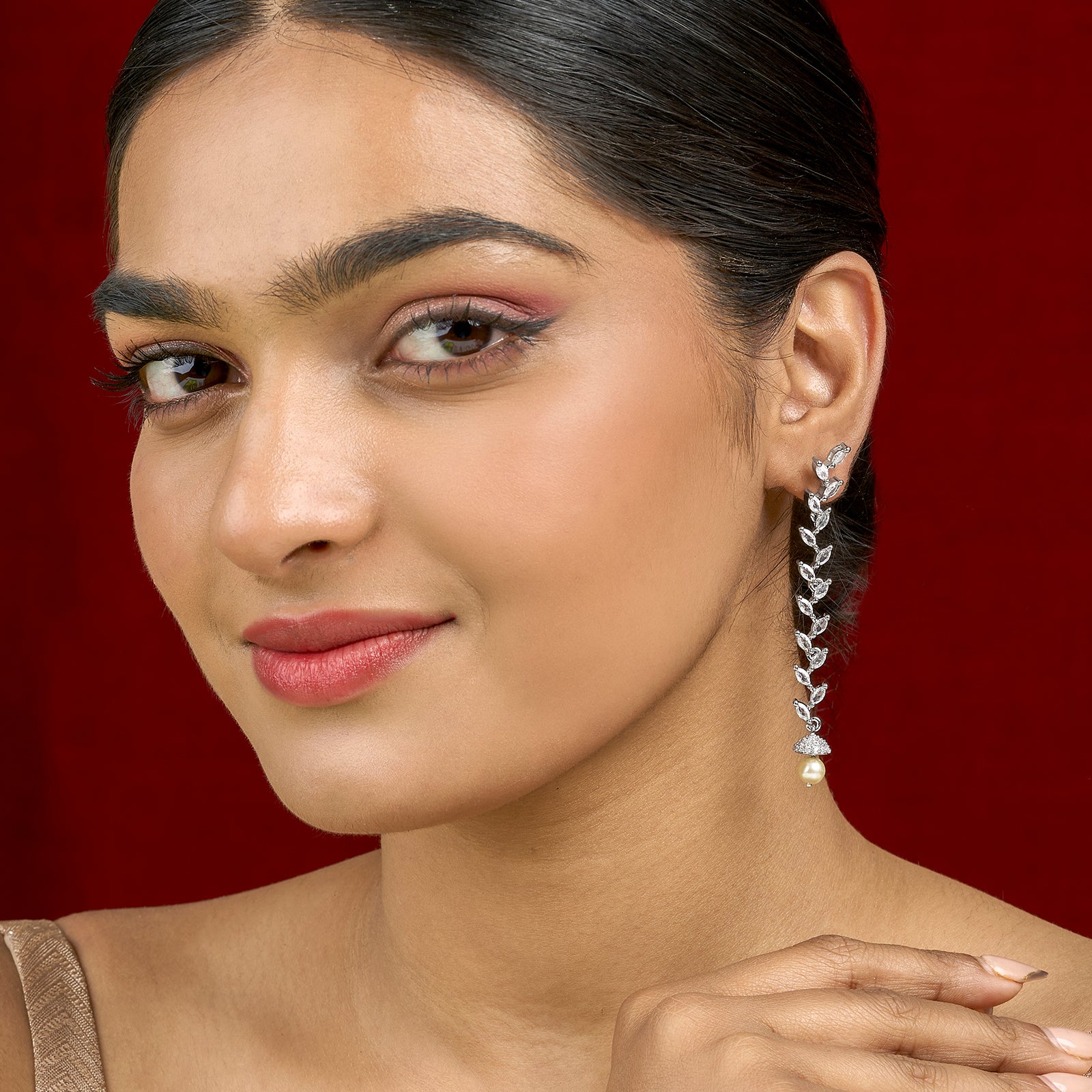 Teejh Shimmera Silver and White Earrings