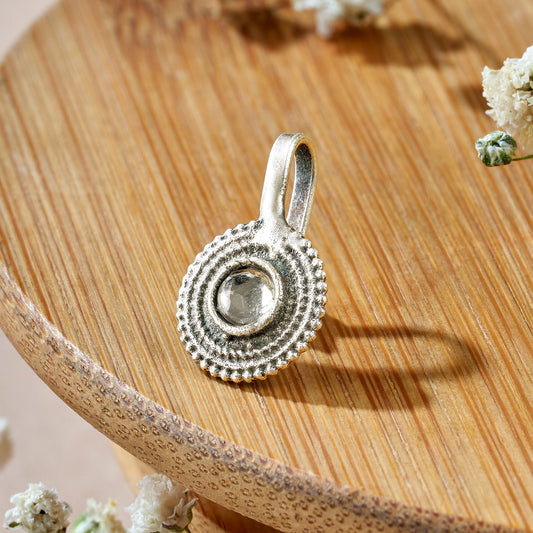 Teejh Vanika White Stone Press on Nosepin