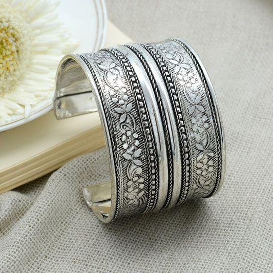 Raksha Floral Embossed Silver Oxidized Bracelet Cuff - Teejh
