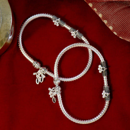 Teejh Double Cylindrical Silver Oxidized Charm Anklets