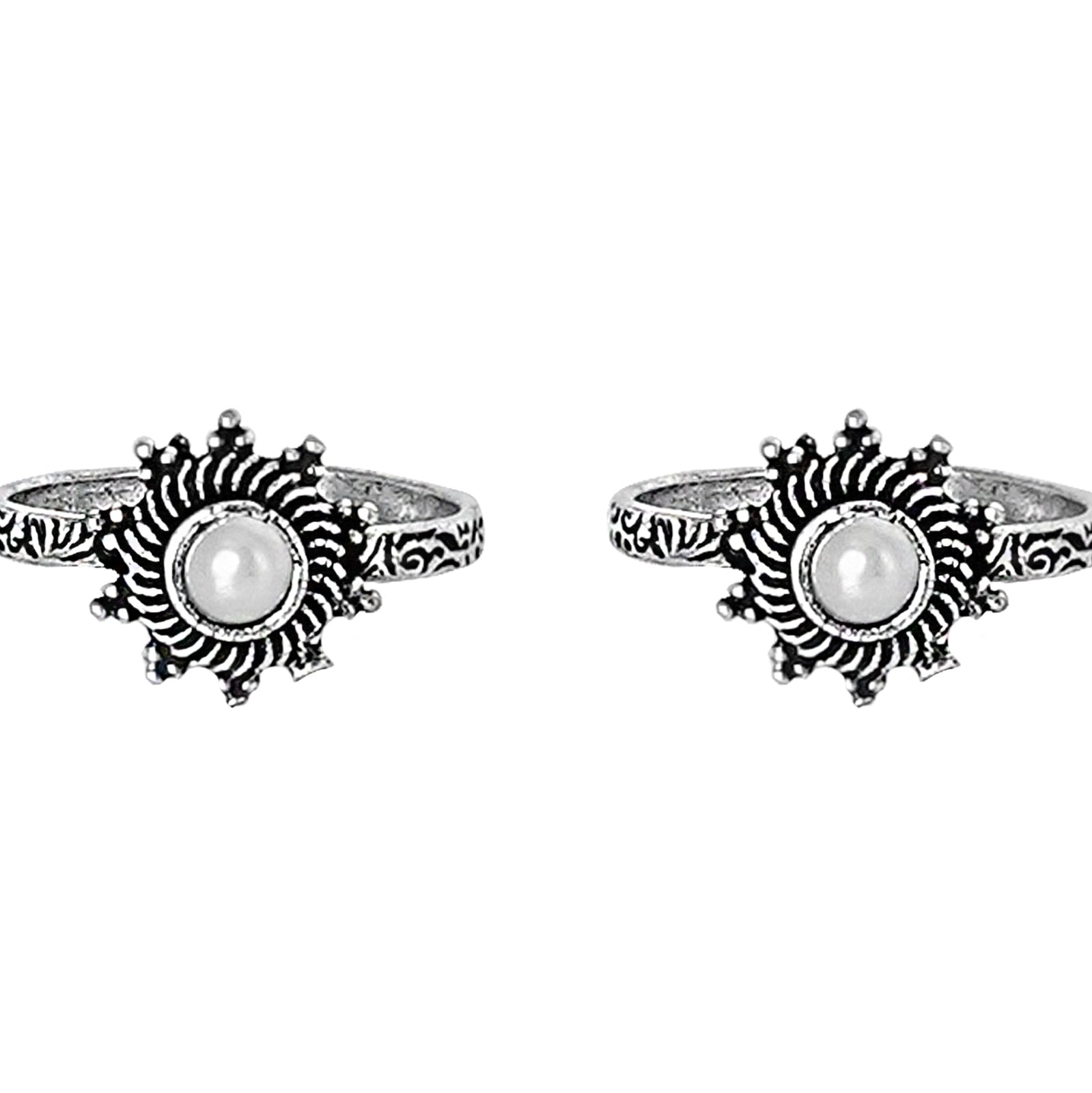 Teejh Aashvi White Silver Oxidised Toe Rings