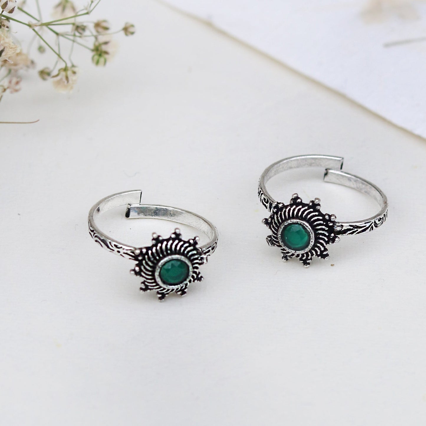 Teejh Aashvi Green Stone Silver Oxidised Toe Rings