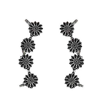 Teejh Darani Silver Oxidised Earcuffs