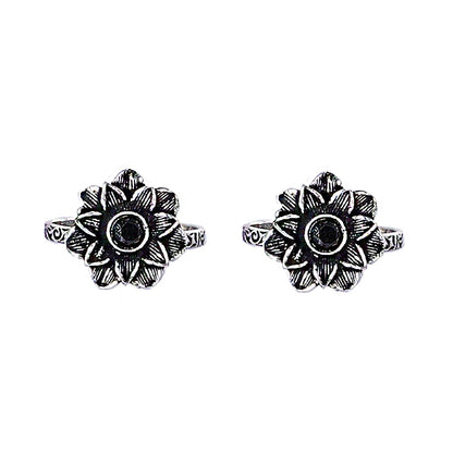 Teejh Kayra Black Stone Silver Oxidised Toe Rings