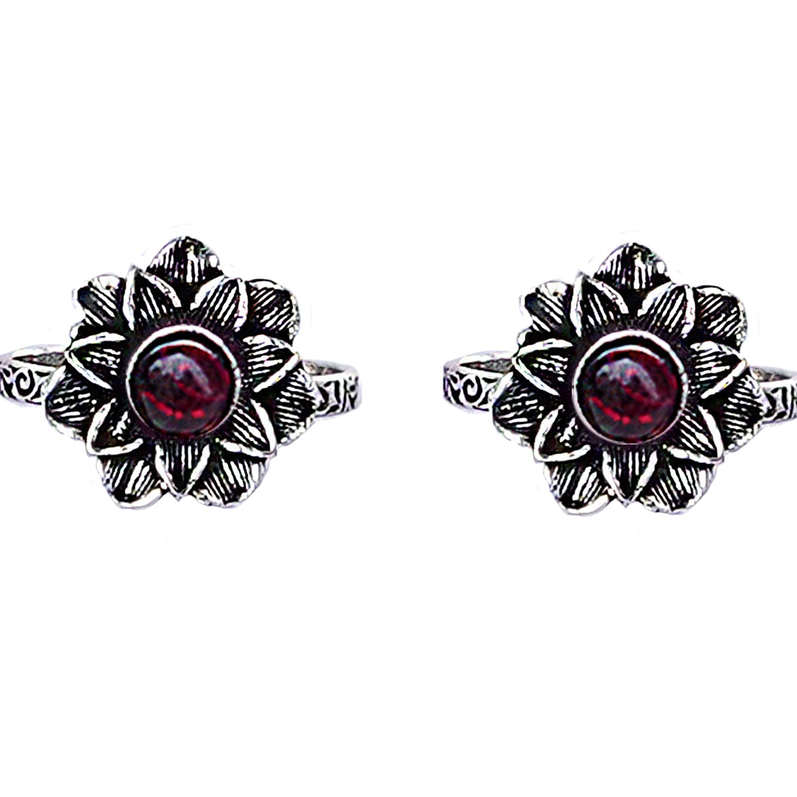 Teejh Kayra Red Stone Silver Oxidised Toe Rings