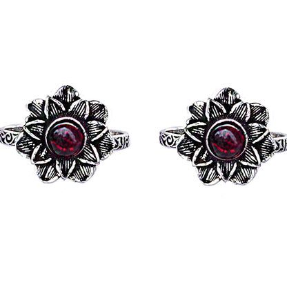 Teejh Kayra Red Stone Silver Oxidised Toe Rings