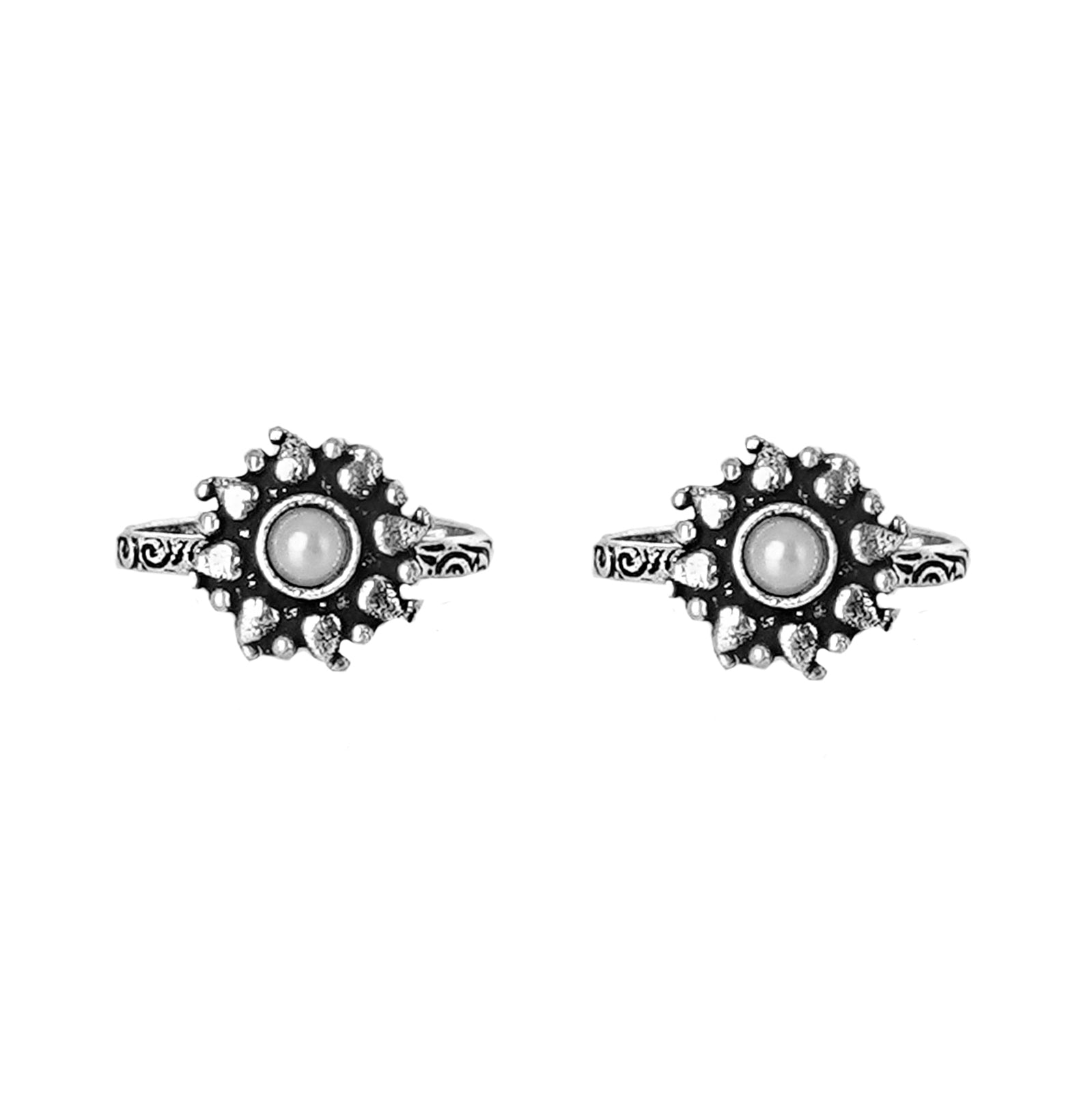 Teejh Miraya White Stone Silver Oxidised Toe Rings