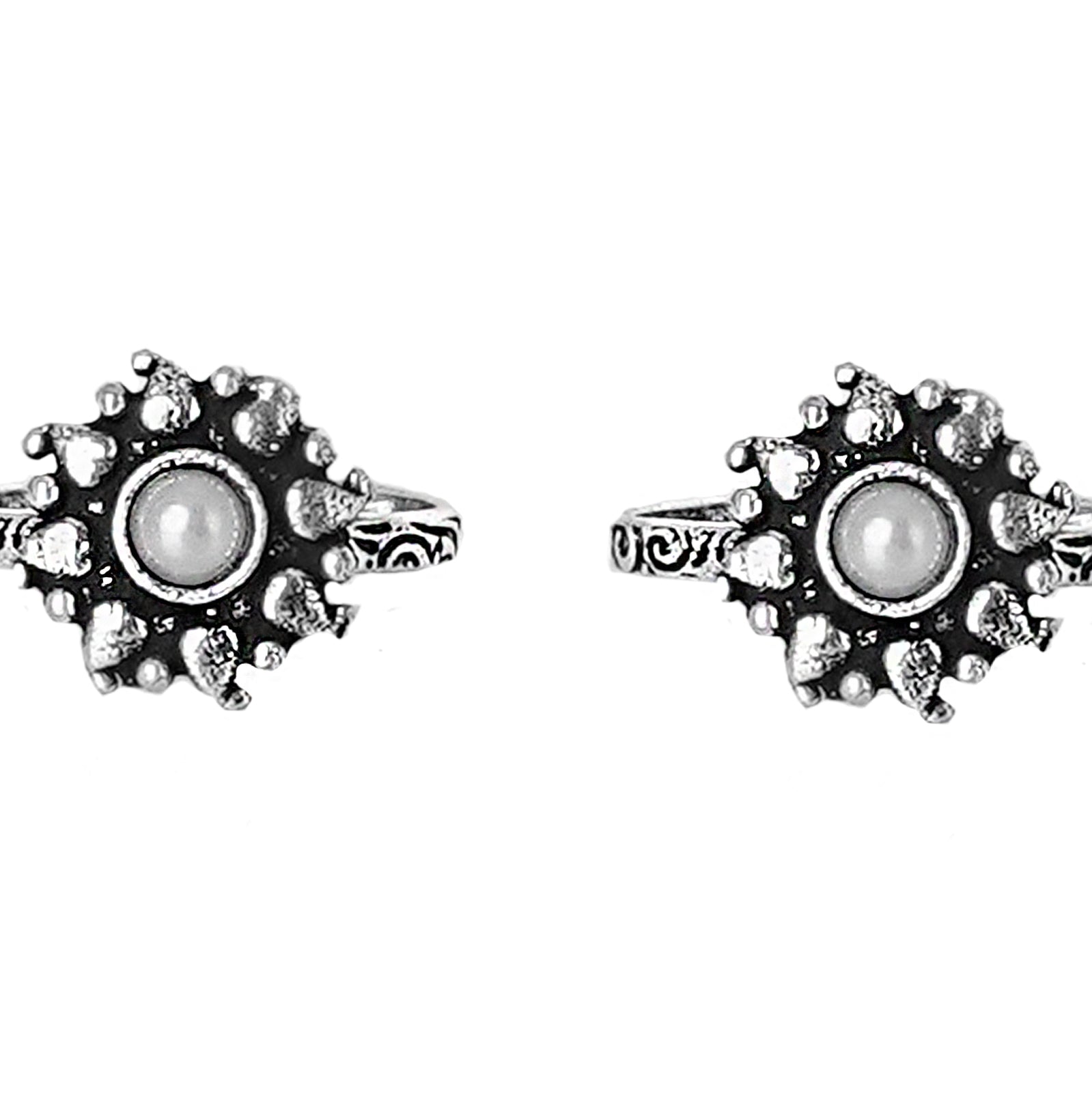 Teejh Miraya White Stone Silver Oxidised Toe Rings