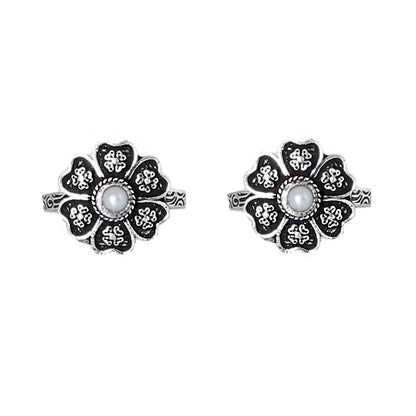 Teejh Ruhi White Stone Silver Oxidised Toe Rings