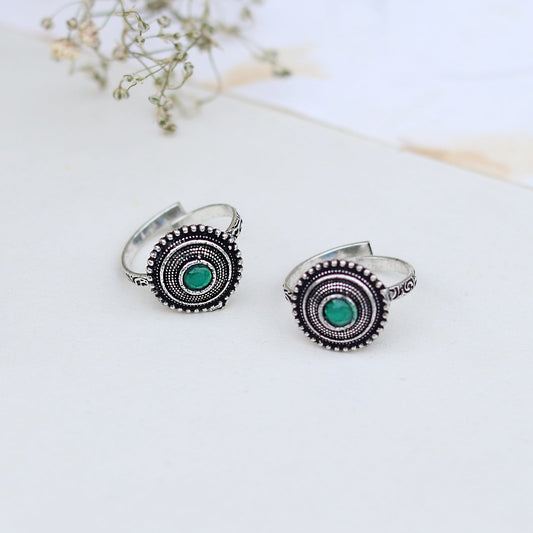 Teejh Shaanvi Green Stone Silver Oxidised Toe Rings