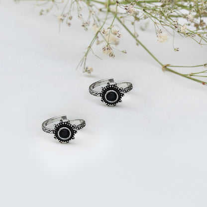 Teejh Vihana Black Stone Silver Oxidised Toe Rings