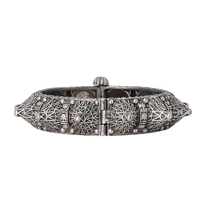 Teejh Pahal Silver Oxidised Bangle
