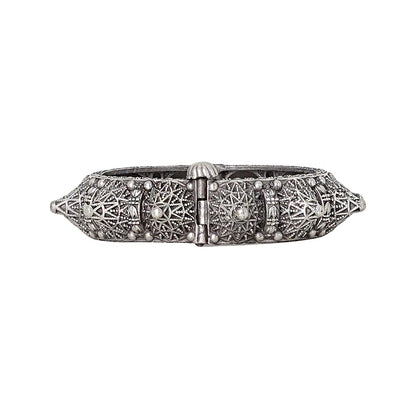 Teejh Yukta Stacked Bracelet Set