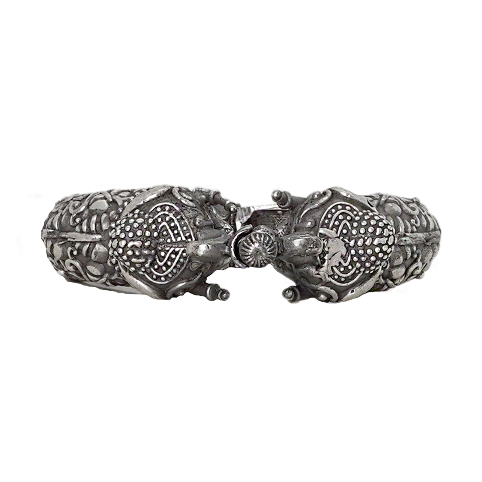 Teejh Meher Silver Oxidised Bangle
