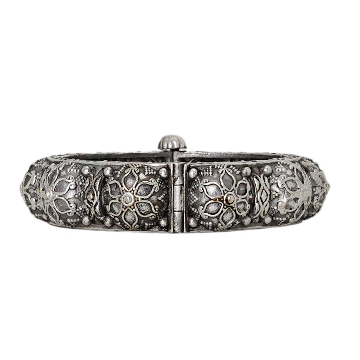 Teejh Eashta Stacked Bracelet Set