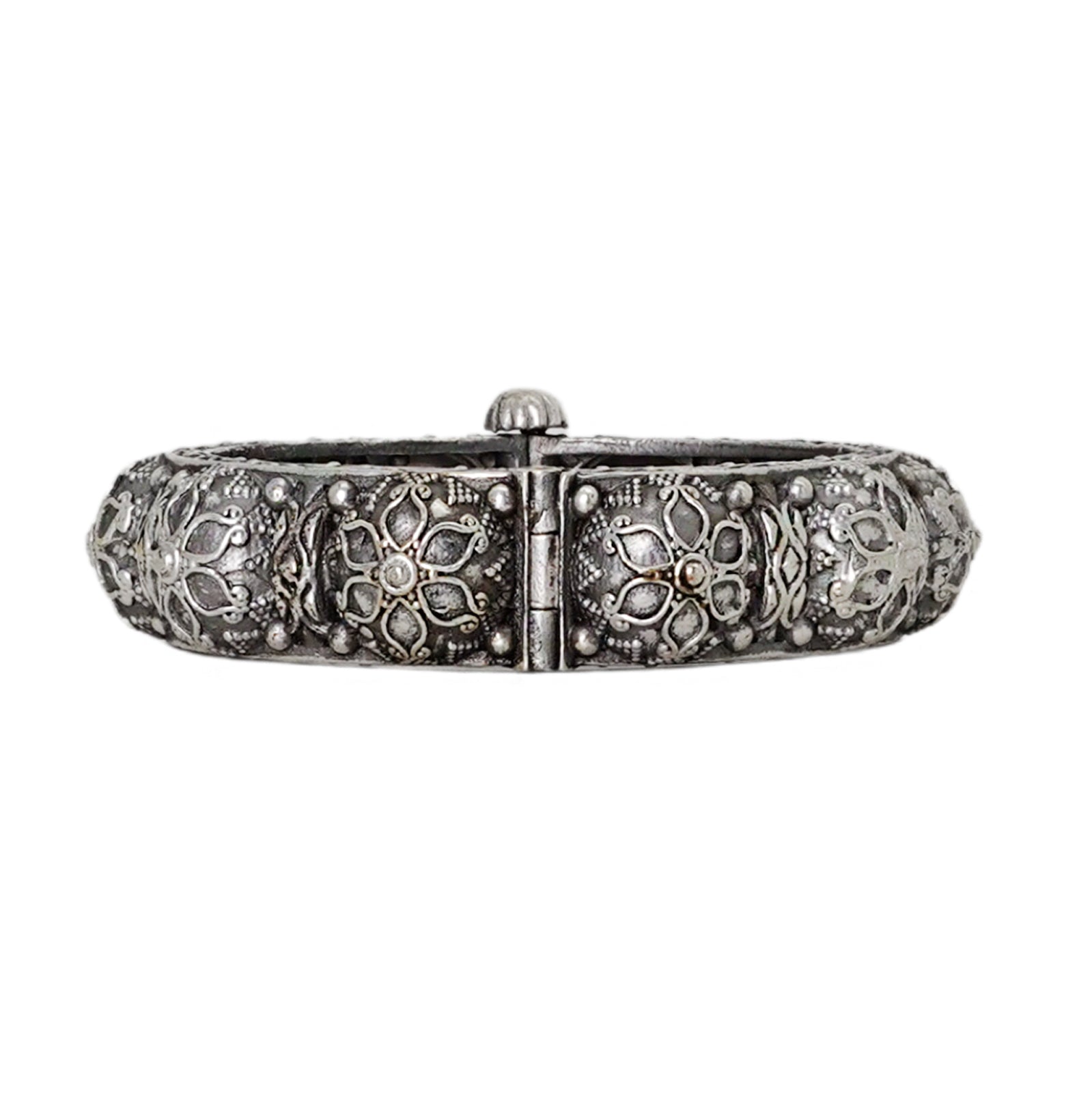 Teejh Dayita Silver Oxidised Bangle