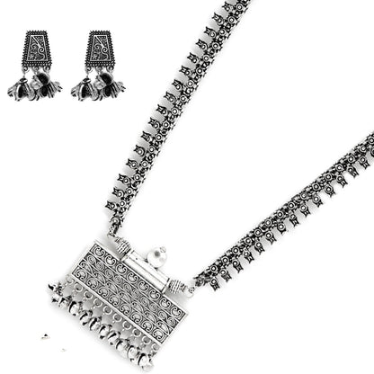 Teejh Ruellia Saree & Jewelry Gift Set