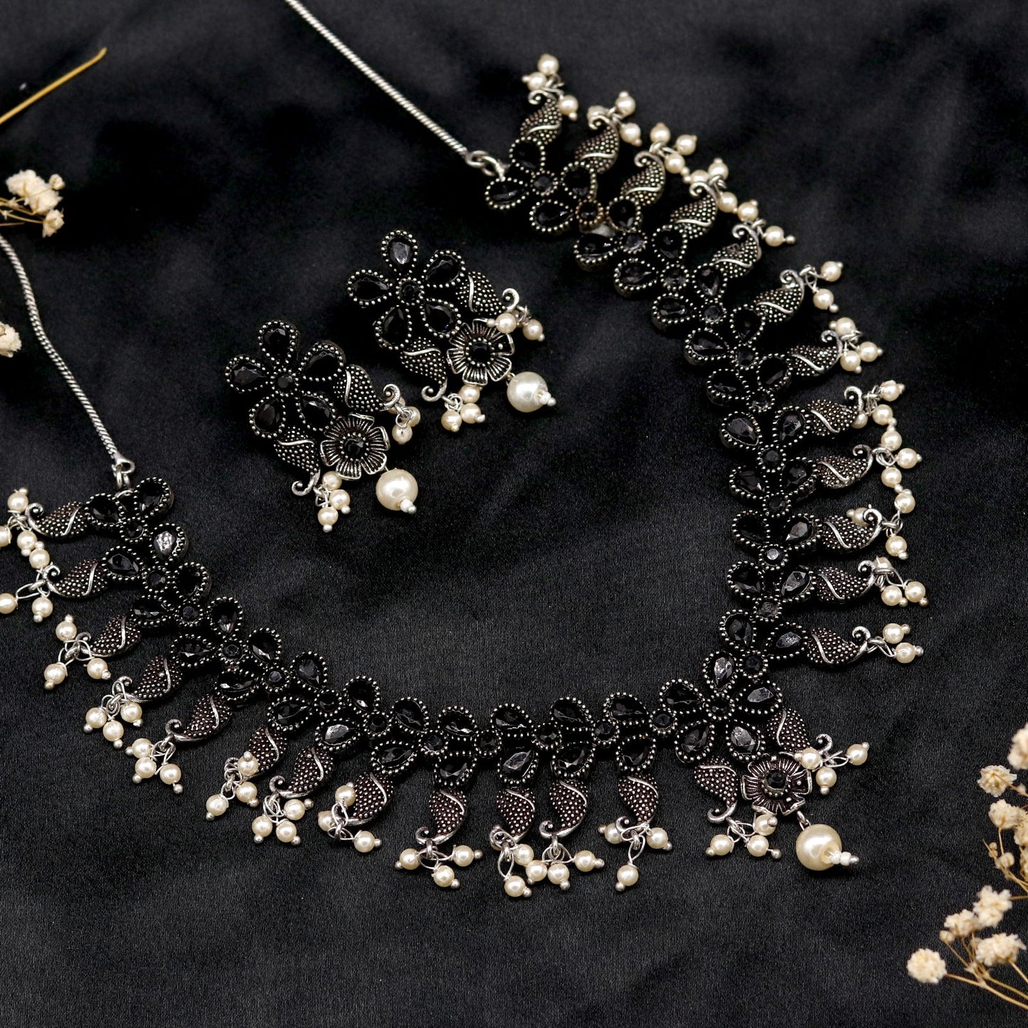 Niranjana Black Stone Silver Oxidized Necklace Set - Teejh
