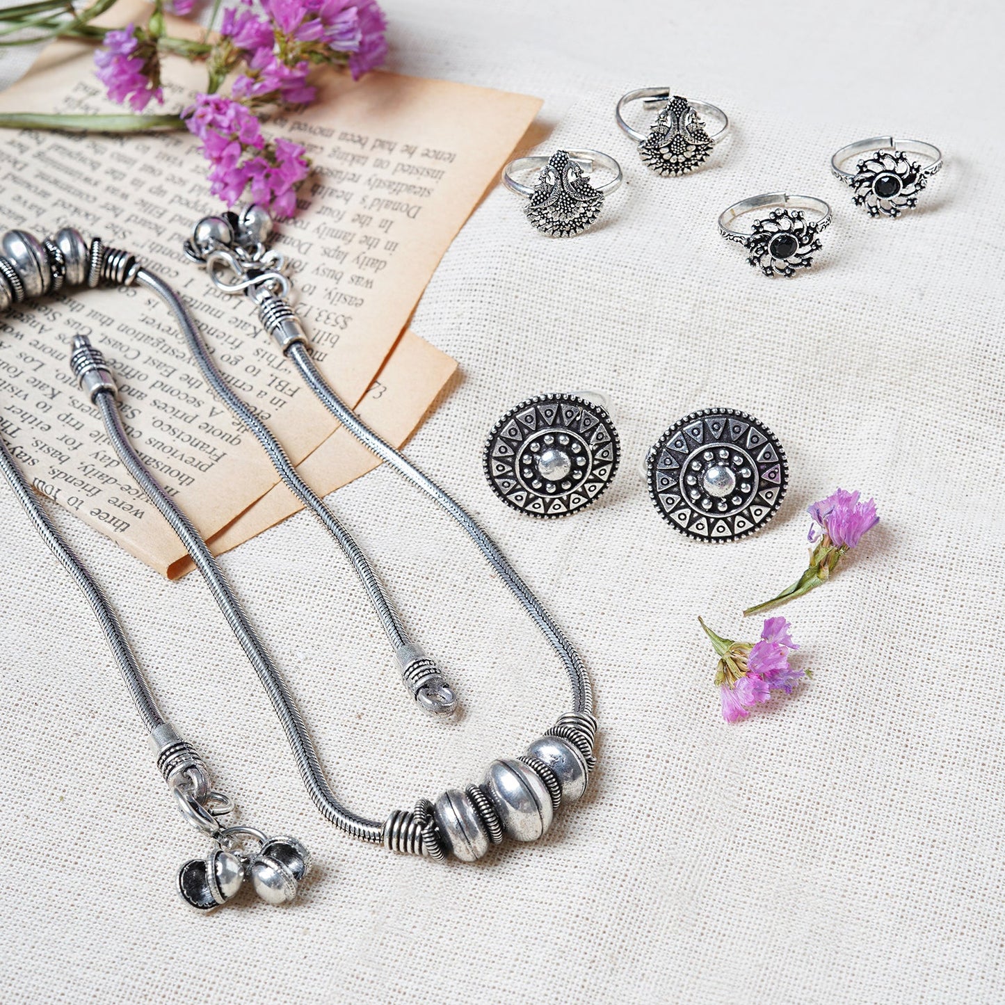 Teejh Aruni Set of Anklet and 3 Toe Rings