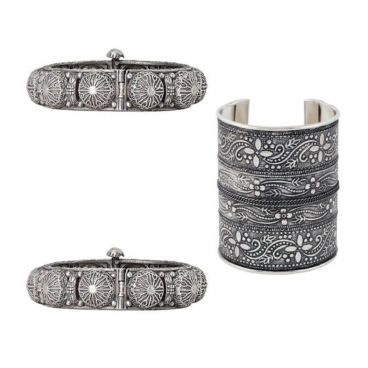 Teejh Dastur Stacked Bracelet Set