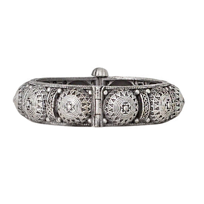 Teejh Aadarshini Stacked Bracelet Set