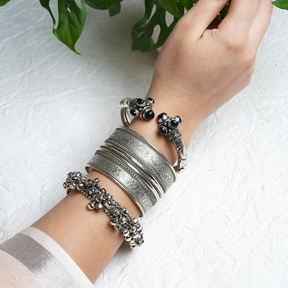 Teejh Pakeeha Stacked Bracelet Set