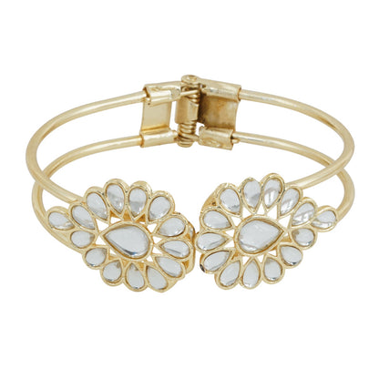 Teejh Karishmaa Pearl and Polki Bracelet