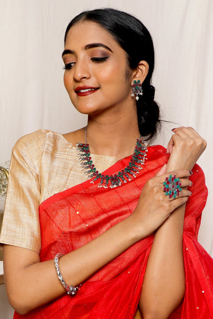 Teejh Gaillardia Saree & Jewelry Gift Set