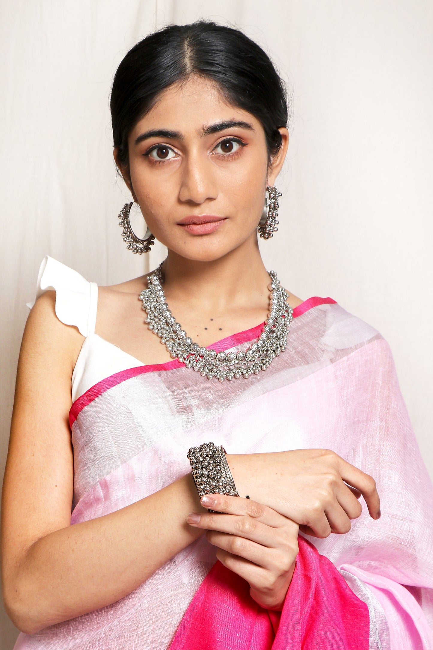 Teejh Kalmia Saree & Jewelry Gift Set