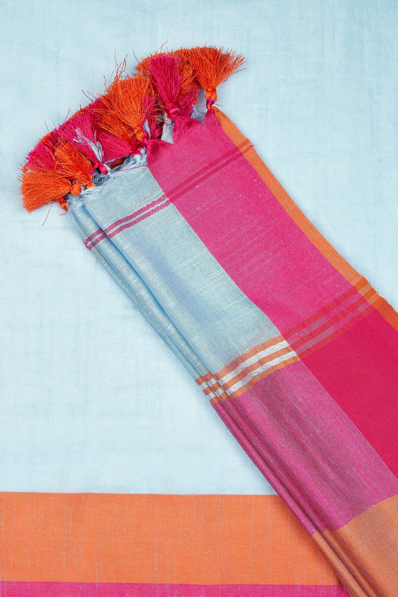 Teejh Atrangi Pink and light blur Color Block Saree