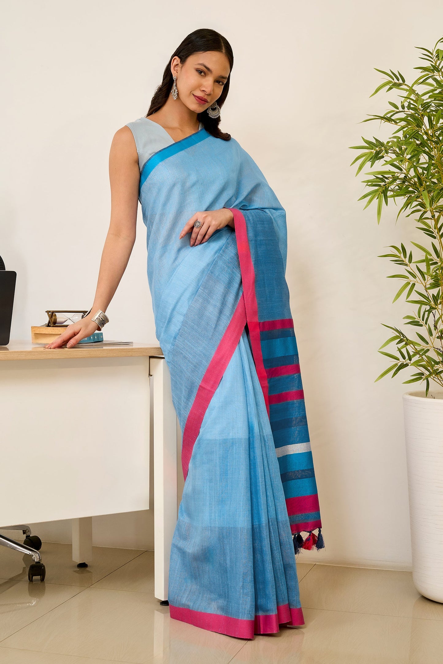 Teejh Shades Navy Blue Color Block Saree