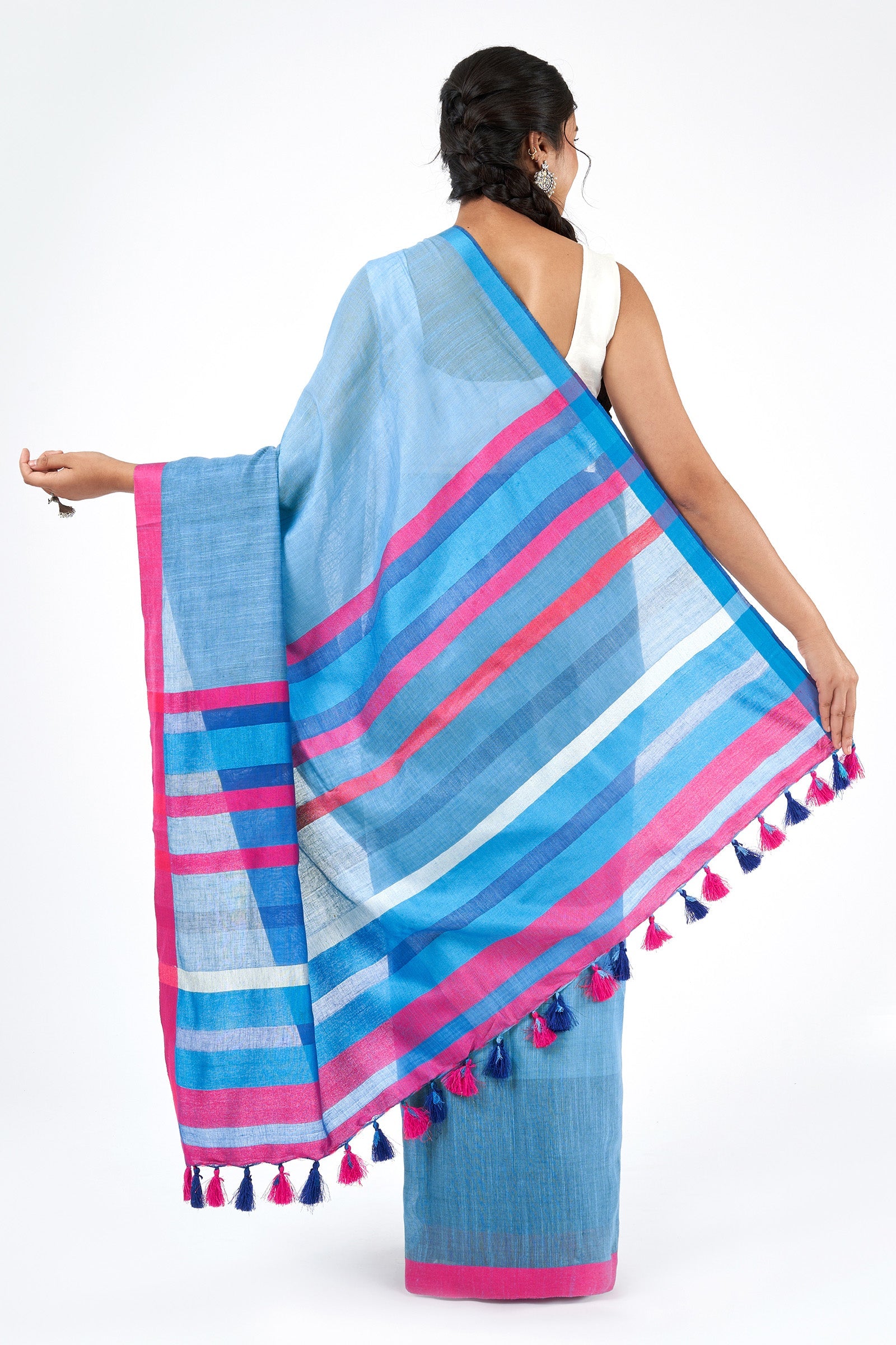 Teejh Shades Navy Blue Color Block Saree