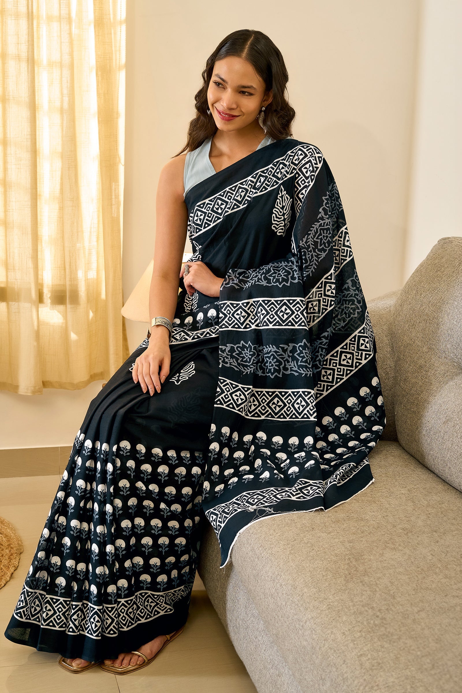 Teejh Sarasmi Black Hand Blockprint Saree