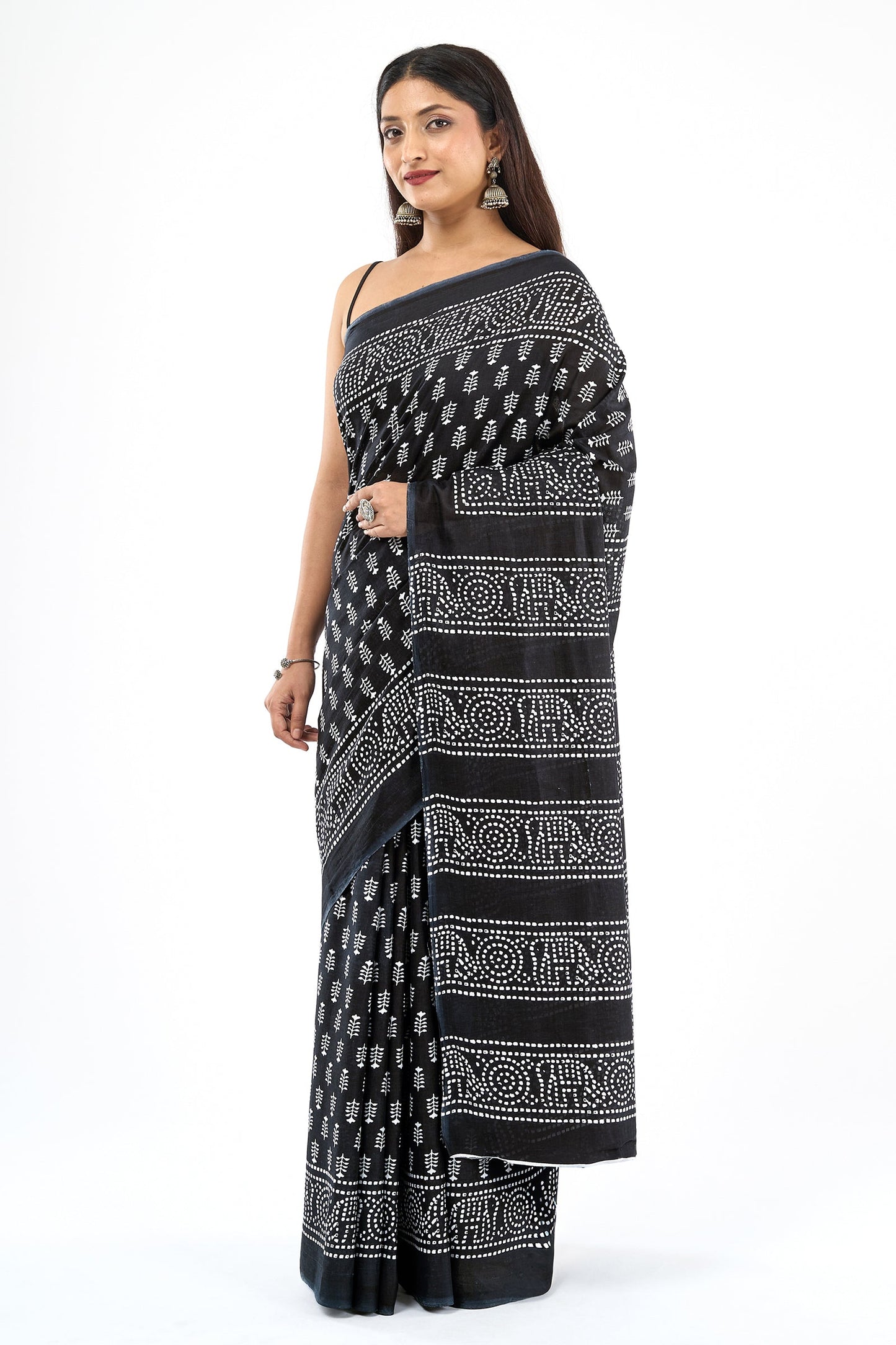 Teejh Sindhura Black Hand Blockprint Saree