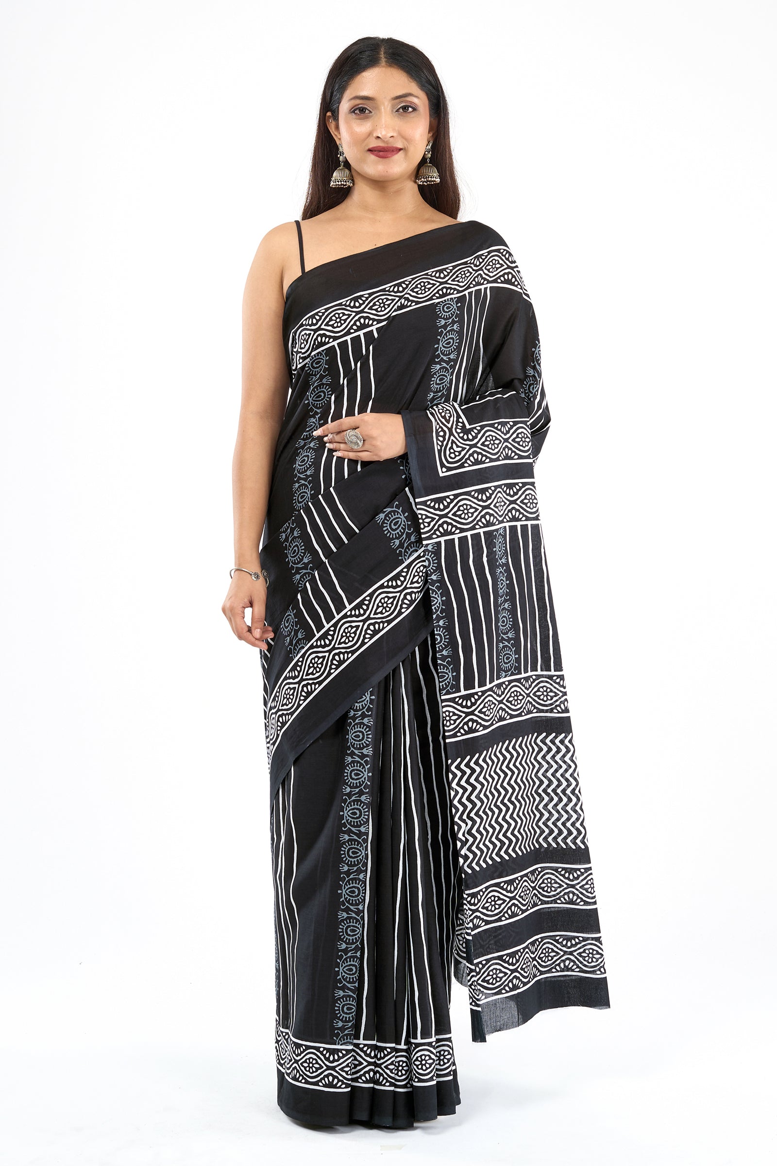 Teejh Kumdini Black Hand Blockprint Saree