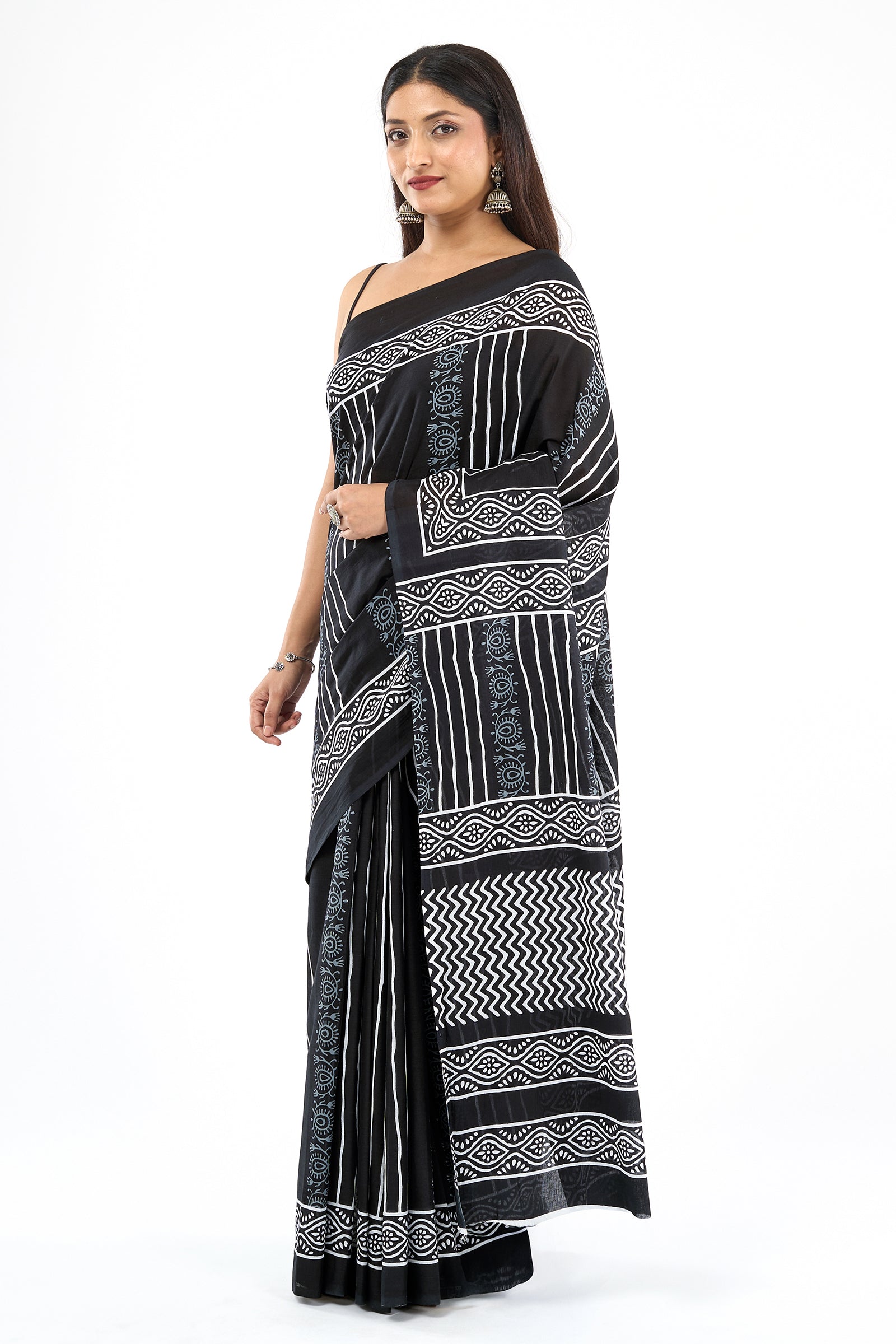 Teejh Kumdini Black Hand Blockprint Saree
