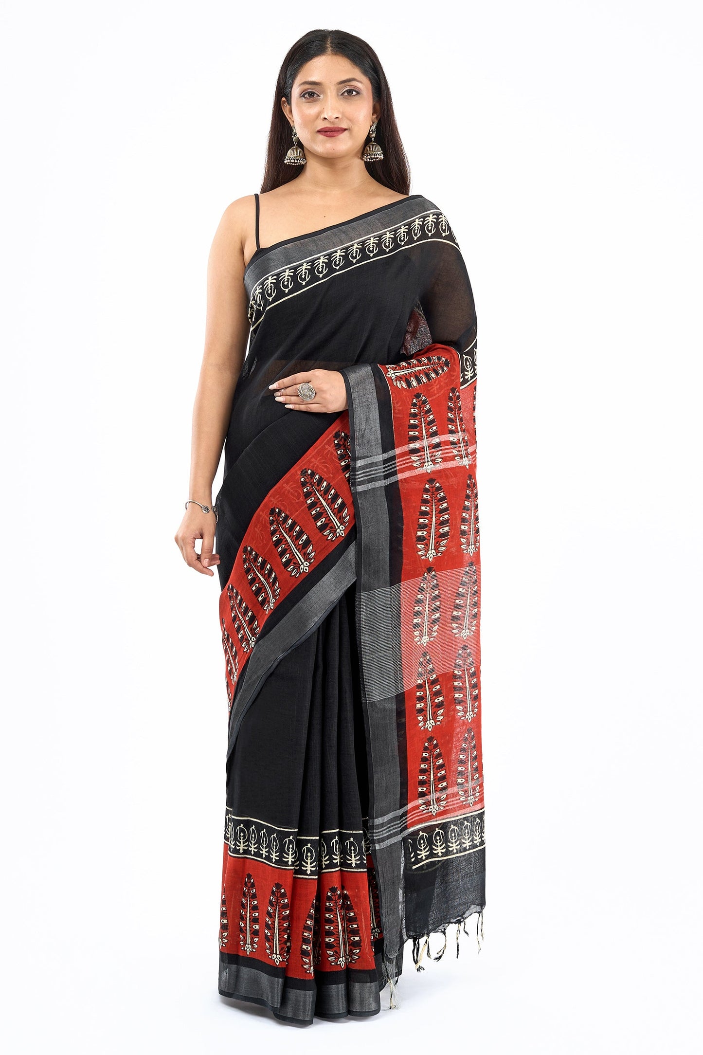 Teejh Rakhina Black & Red Hand Blockprint Saree