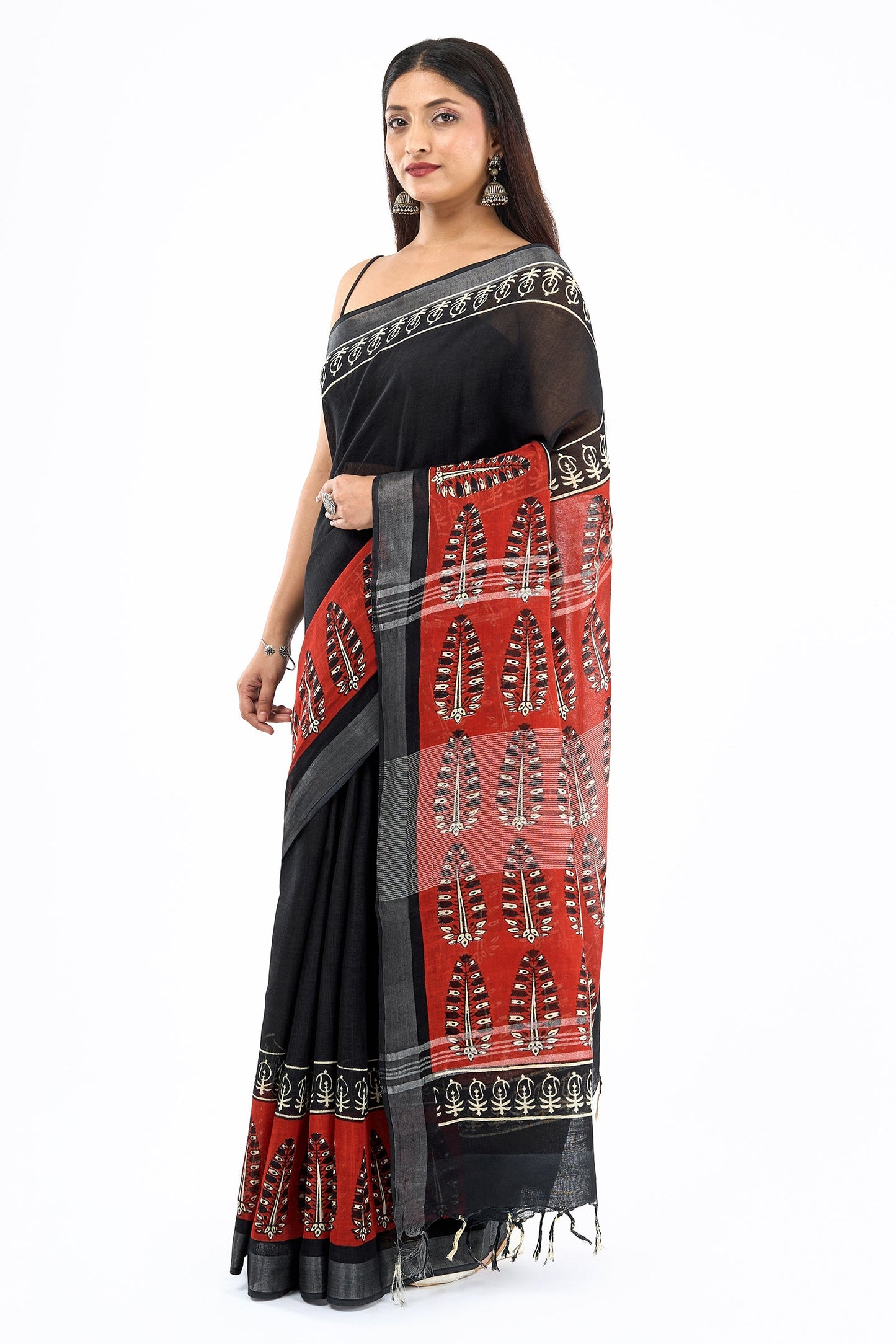 Teejh Rakhina Black & Red Hand Blockprint Saree