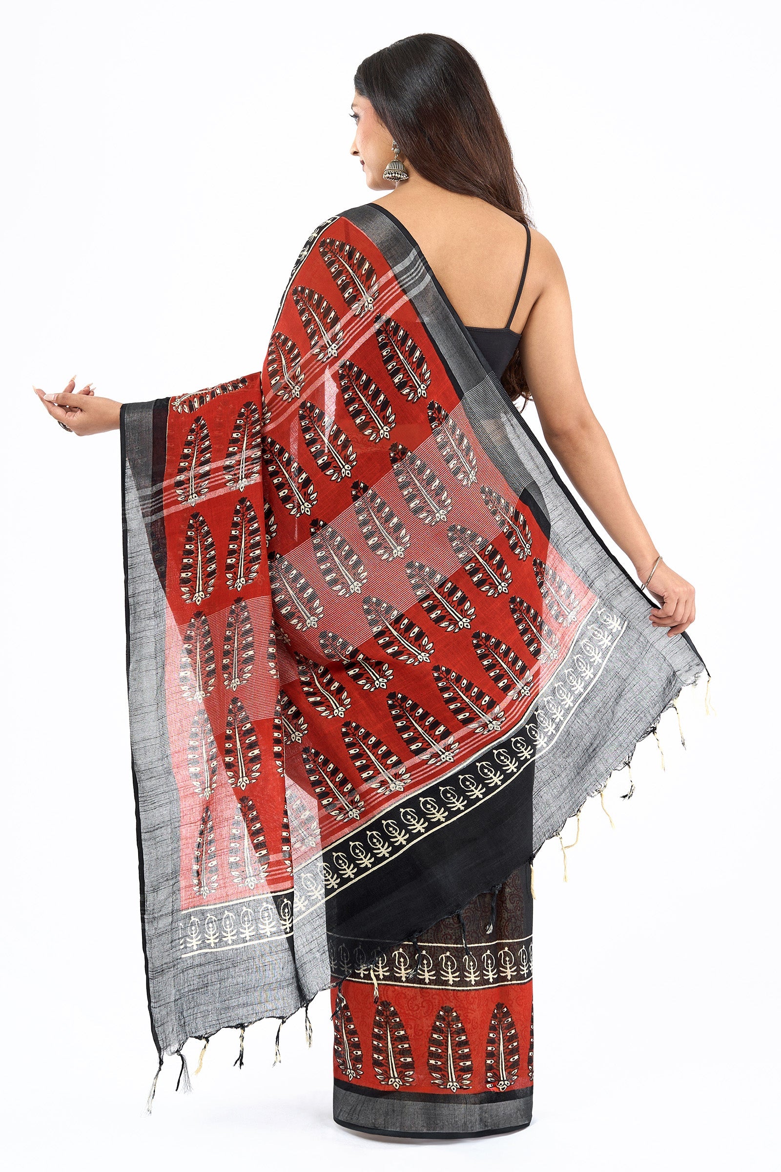 Teejh Rakhina Black & Red Hand Blockprint Saree