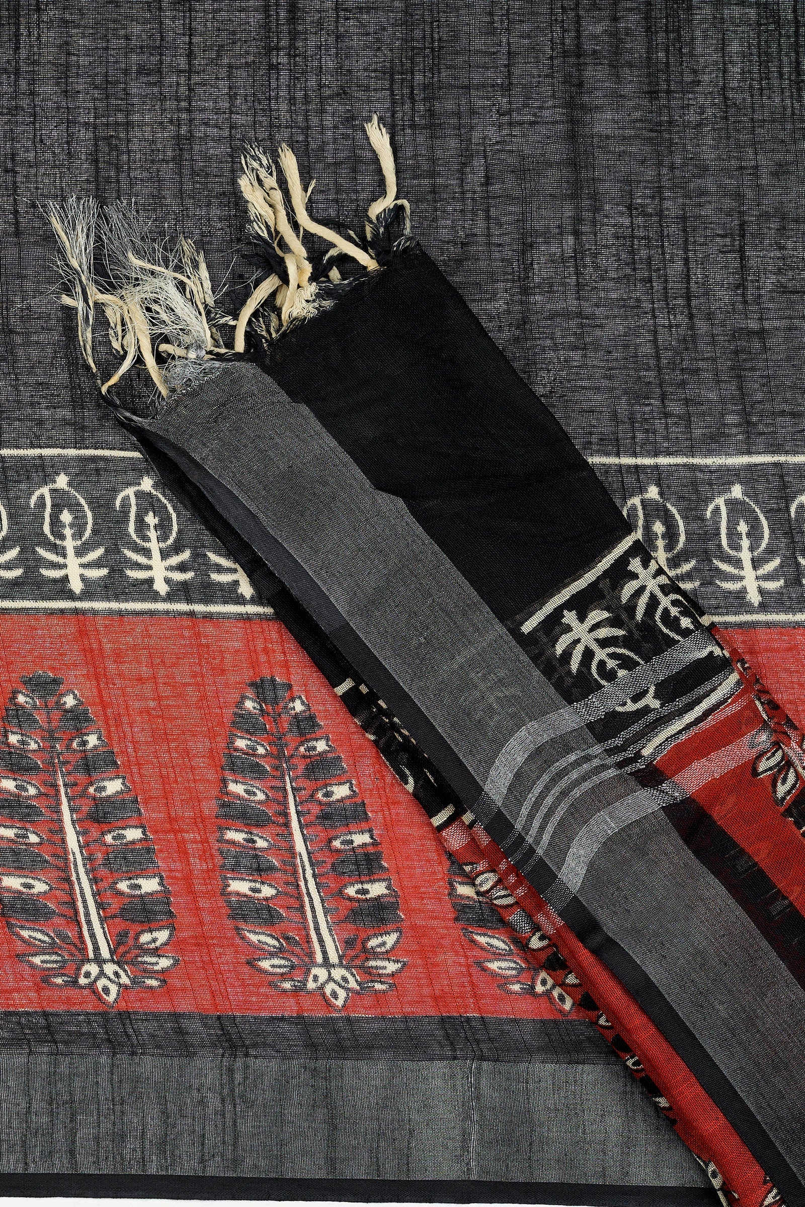Teejh Rakhina Black & Red Hand Blockprint Saree