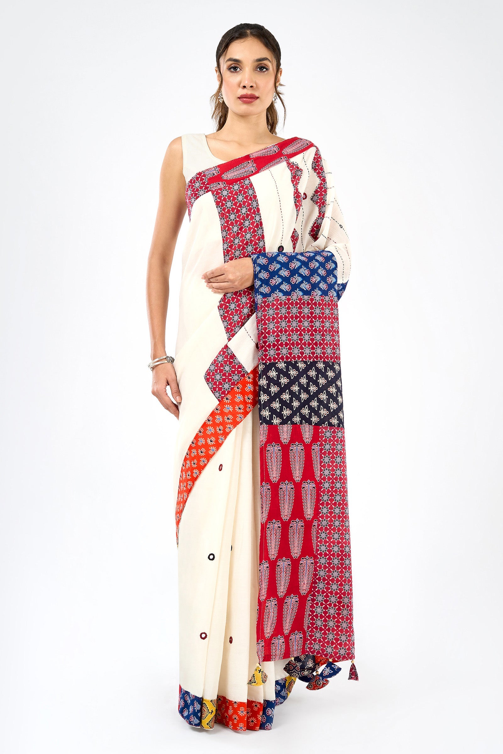 Rasvani Off White Applique & Mirror Work Saree