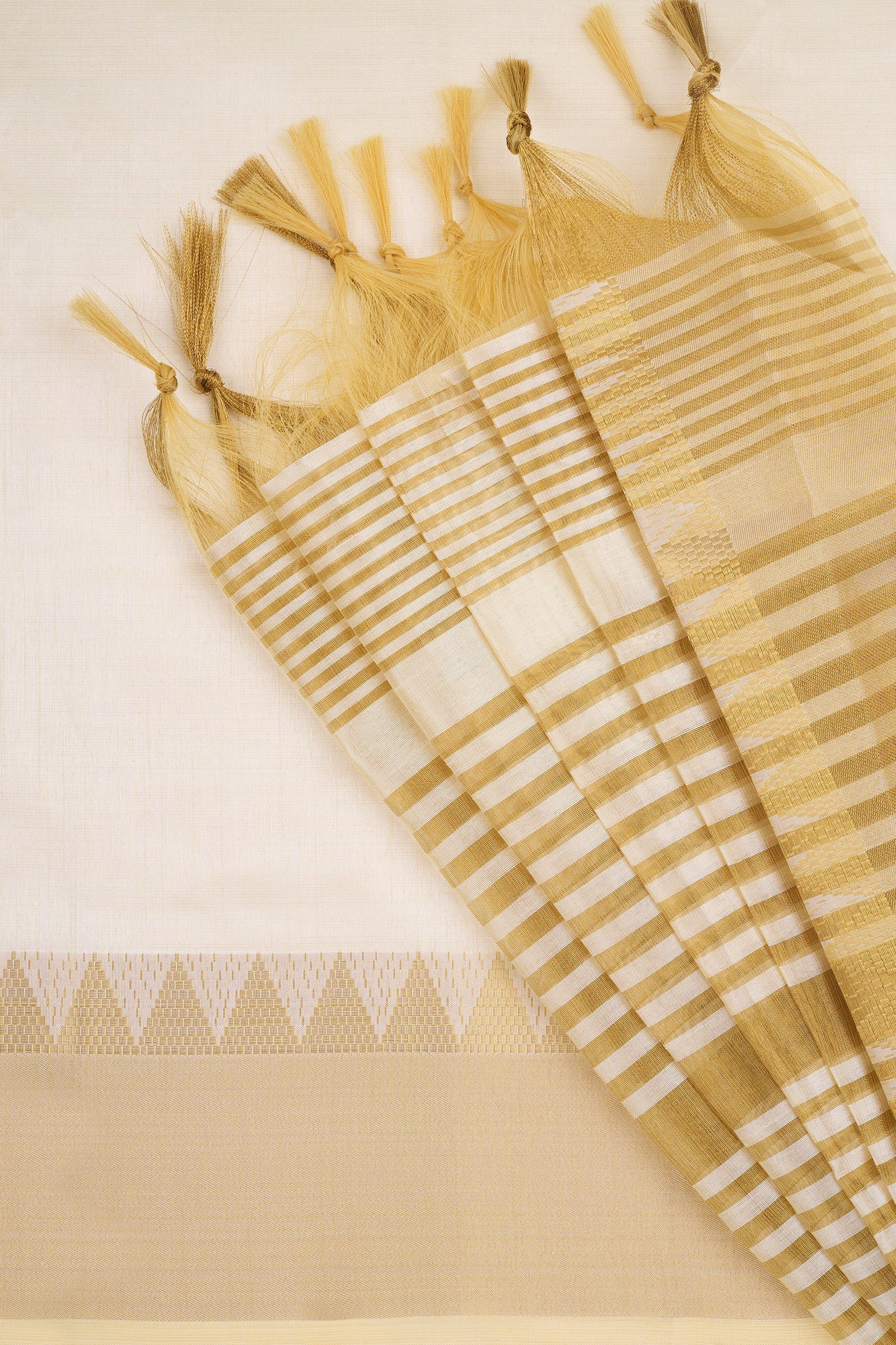 Teejh Nilavu Cotton Silk Off white and Golden Kasavu Saree