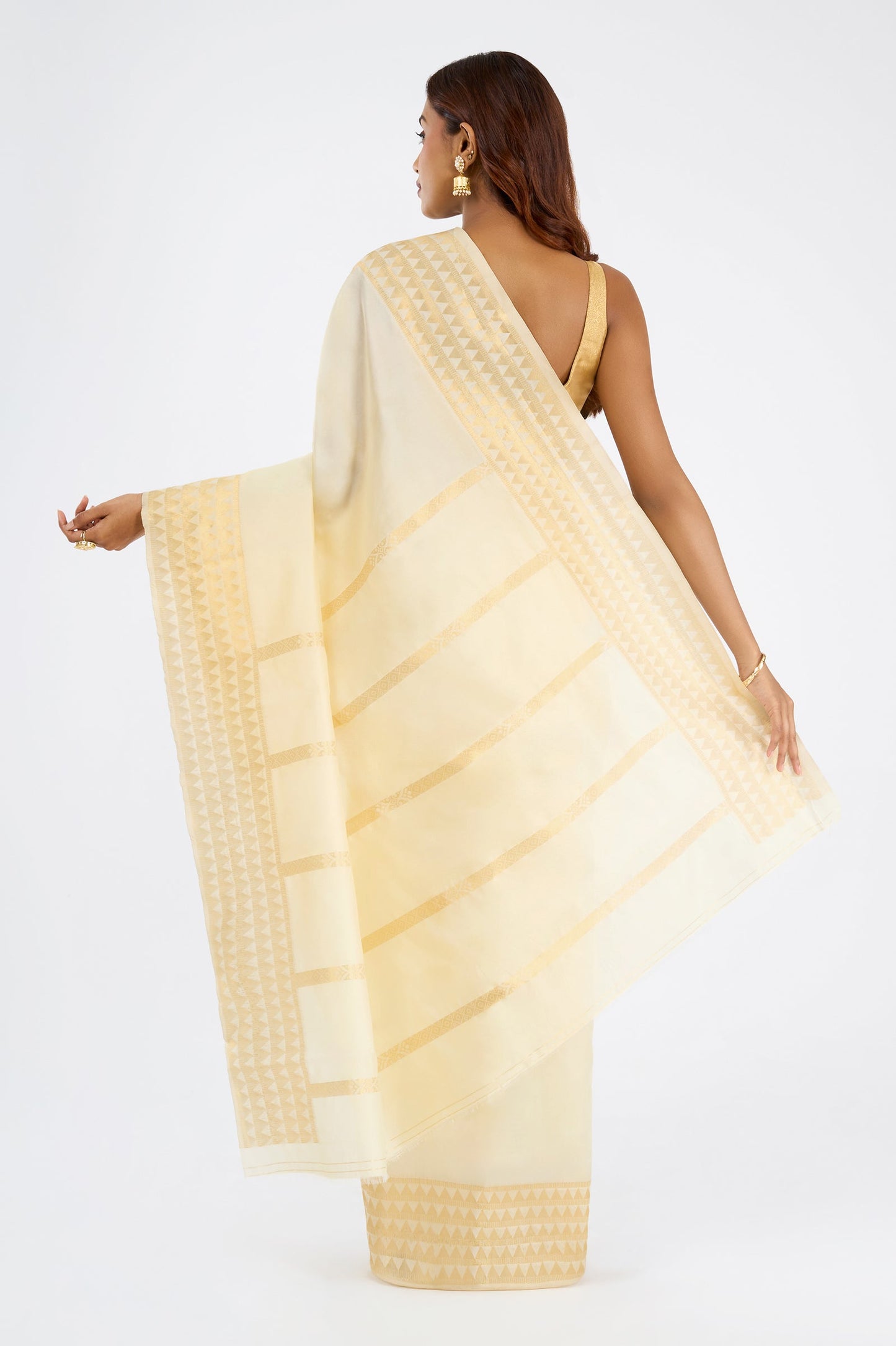 Teejh Varnitha Semi Silk Off white and Golden Kasavu Saree