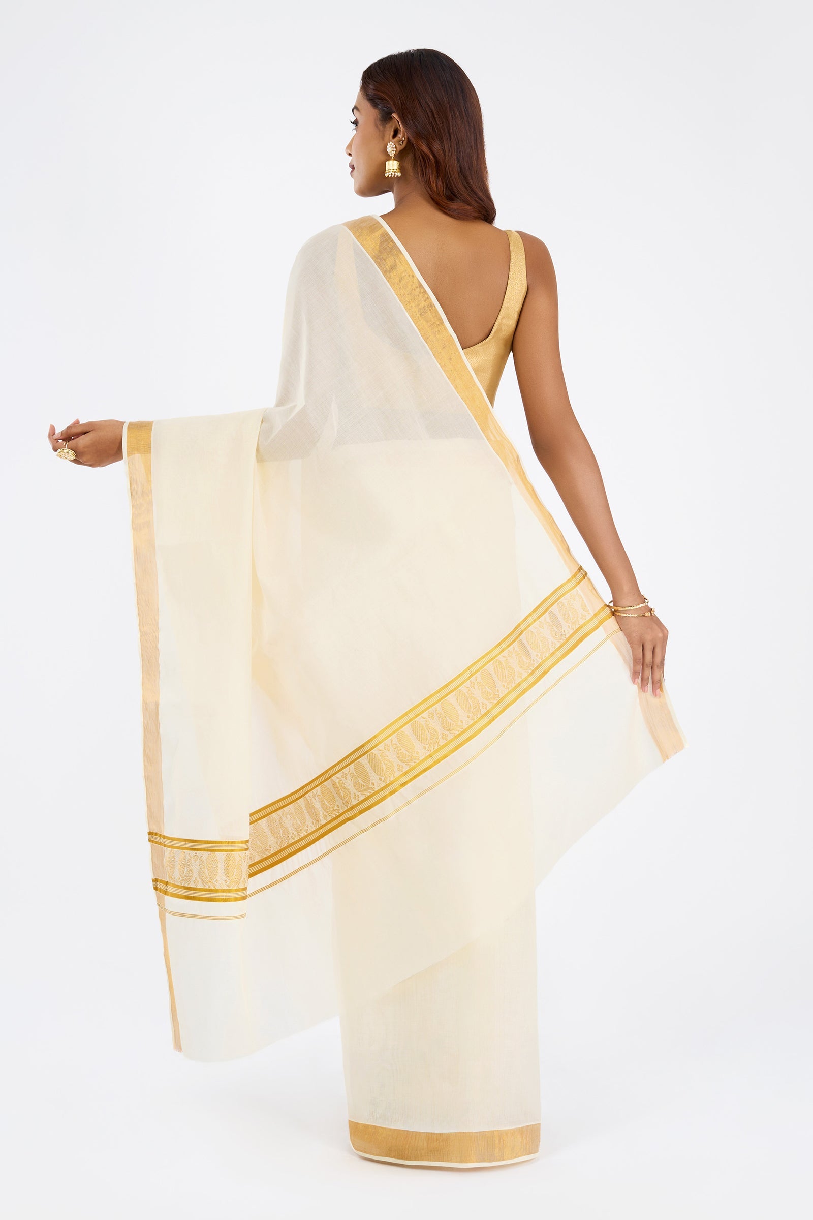 Teejh Kairavi Cotton Off white and Golden Kasavu Saree