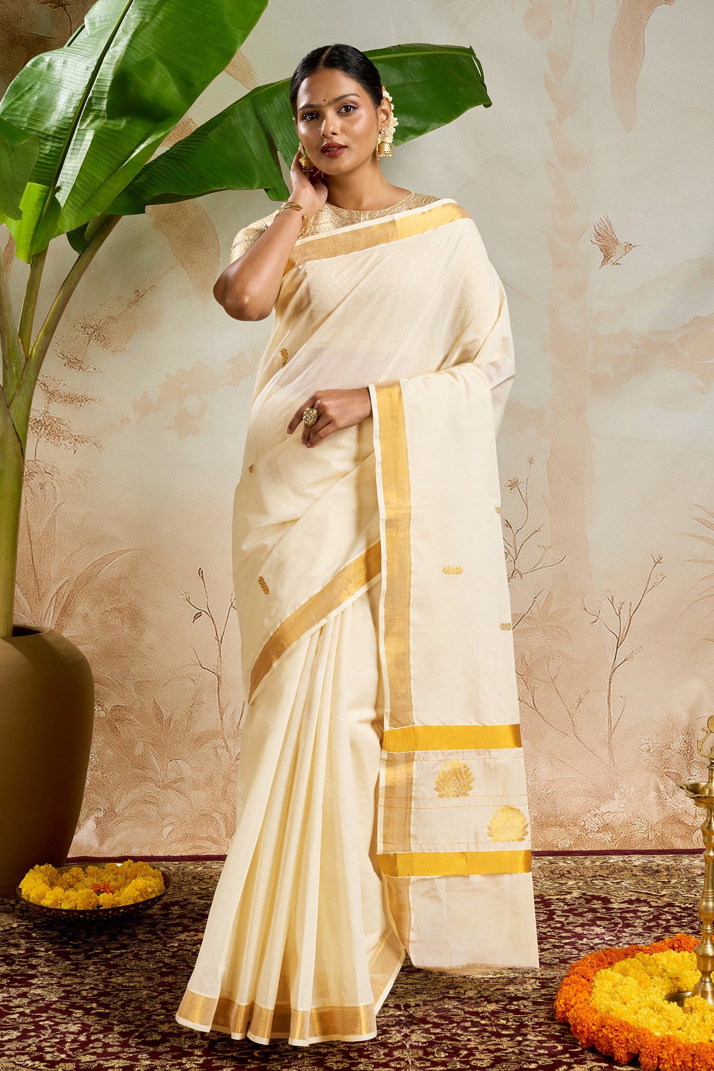 Teejh Aaravam Cotton Off white and Golden Kasavu Saree