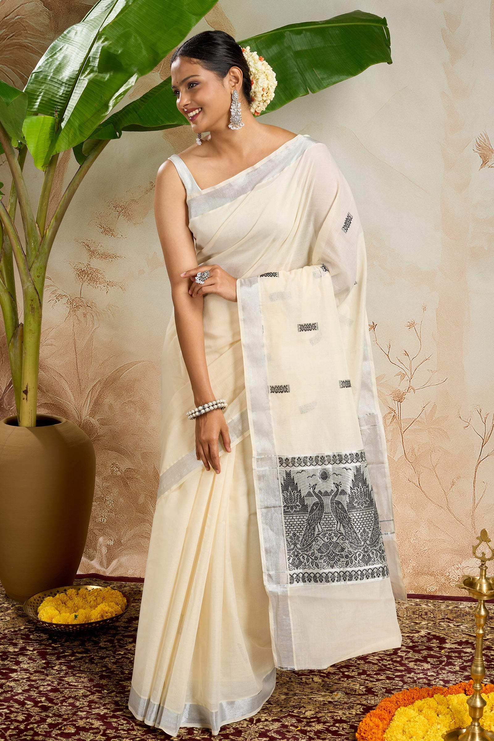 Teejh Varnika Cotton Off white and Black Kasavu Saree